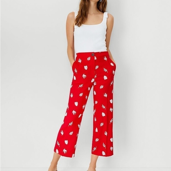 Ann Taylor Embroidered Wide Leg Crop Pant - 8 - Picture 1 of 8
